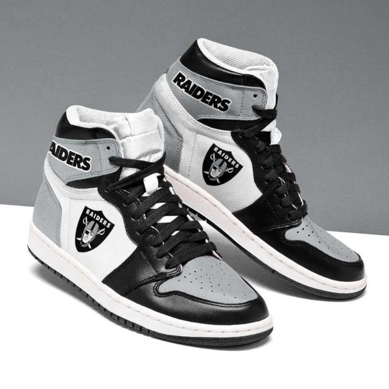 Oakland Raiders Air Jordan 1 High Sneaker