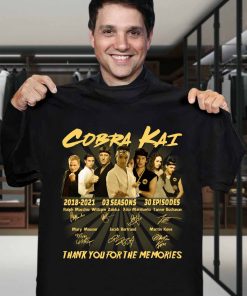 Cobra Kai 2018-2020 02 Seasons 20 Episodes Signatures T Shirt