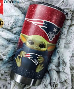 Baby Yoda Hug New England Patriots 20oz Tumbler Baby Yoda Hug New England Patriots 20oz Tumbler