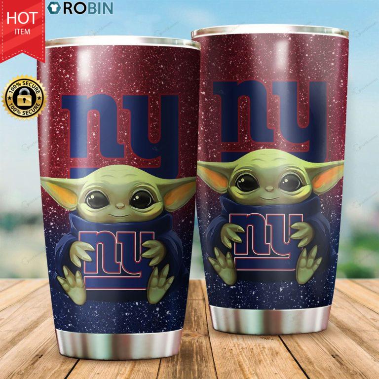Baby Yoda Hug New York Giants 20oz Tumbler