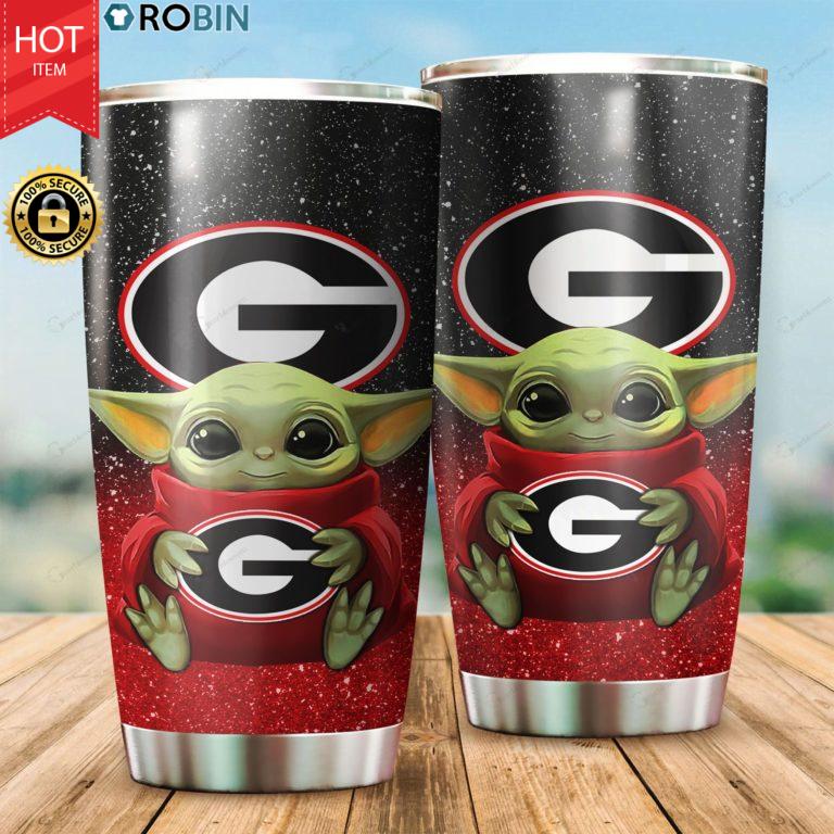 Baby Yoda Hug Georgia Bulldogs 20oz Tumbler