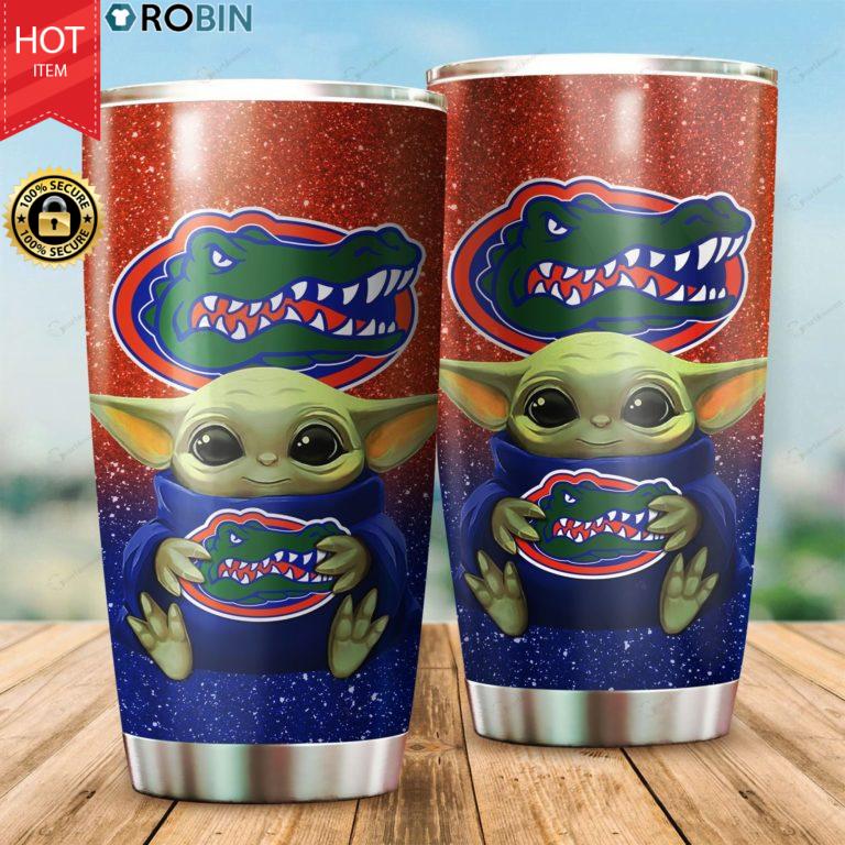 Baby Yoda Hug Florida Gators 20oz Tumbler