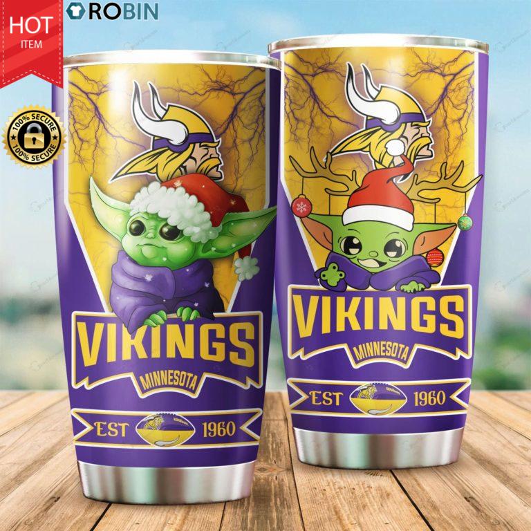Christmas Baby Yoda Minnesota Vikings NFL 20oz Tumbler