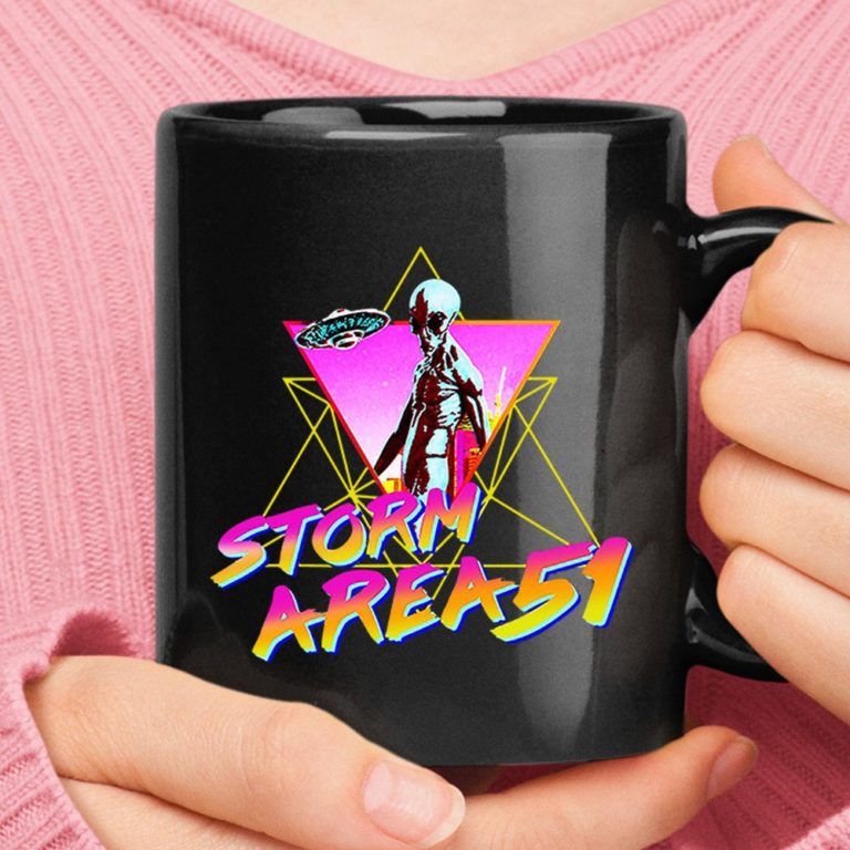 Storm Area 51 See Them Aliens Mid 70s Design Mug