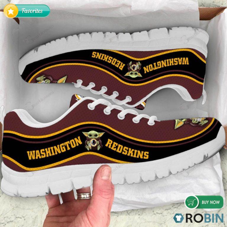 Baby Yoda Hug Washington Redskins Football Sneakers – Breathable Running Shoes