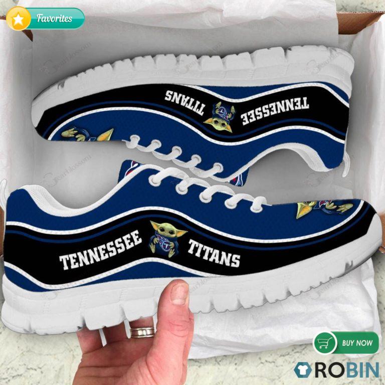 Baby Yoda Hug Tennessee Titans Football Sneakers – Breathable Running Shoes