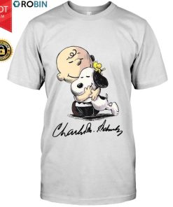 Charlie Brown Hug Snoopy Signature T Shirt Charlie Brown Hug Snoopy Signature T Shirt