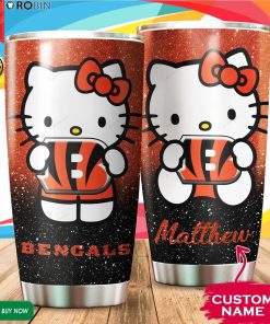 Personalized Hello Kitty Hug Cincinnati Bengals 20oz Tumbler Personalized Hello Kitty Hug Cincinnati Bengals 20oz Tumbler