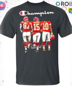 Travis Kelce Patrick Mahomes and Tyreek Hill Mvp Champions signatures T-shirt – Hoodie – Ls Travis Kelce Patrick Mahomes and Tyreek Hill Mvp Champions signatures T-shirt – Hoodie – Ls