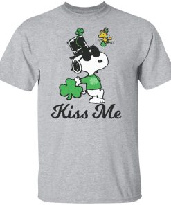Leprechaun Woodstock Kiss Me Snoopy St Patricks Day T-Shirt, Hoodie