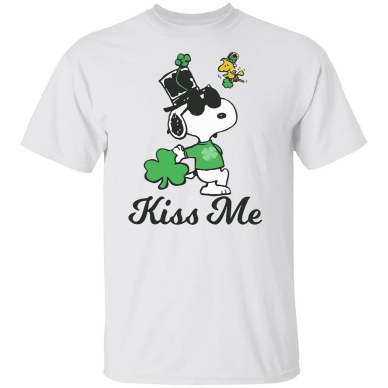 Leprechaun Woodstock Kiss Me Snoopy St Patricks Day T-Shirt, Hoodie