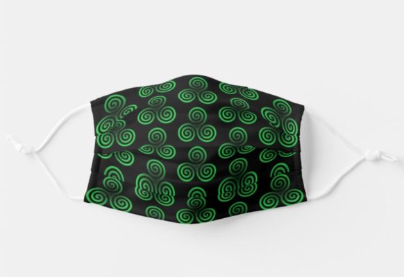 Green Celtic Triskele Face Mask With Pm2.5 Filter