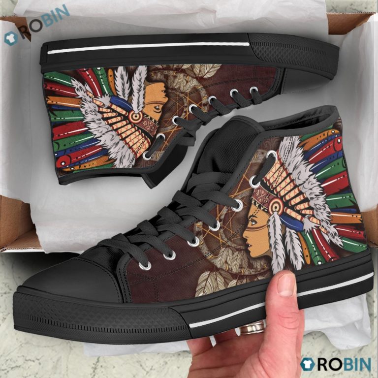 Native American Girls With Dreamcatcher High Top Shoes