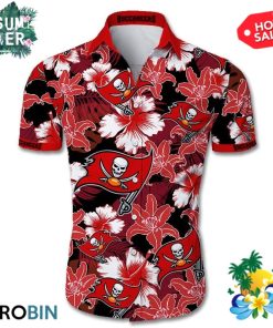 Tampa Bay Buccaneers Tropical Flower Hawaiian Shirt