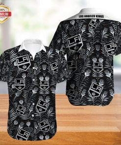Los Angeles Kings Casual Button-Down Shirt