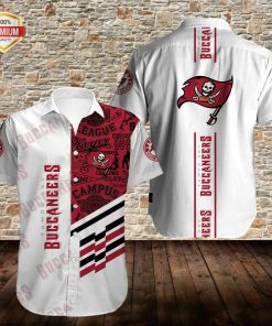Tampa Bay Buccaneers Short Sleeve Button Up Shirt