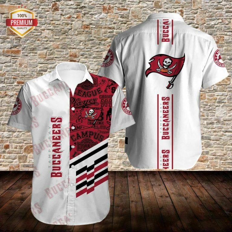 Tampa Bay Buccaneers Short Sleeve Button Up Shirt