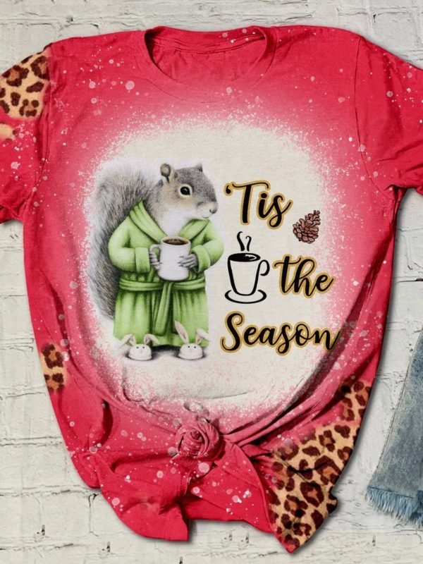 Christmas Squirrel Tis The Season Bleached T-Shirt