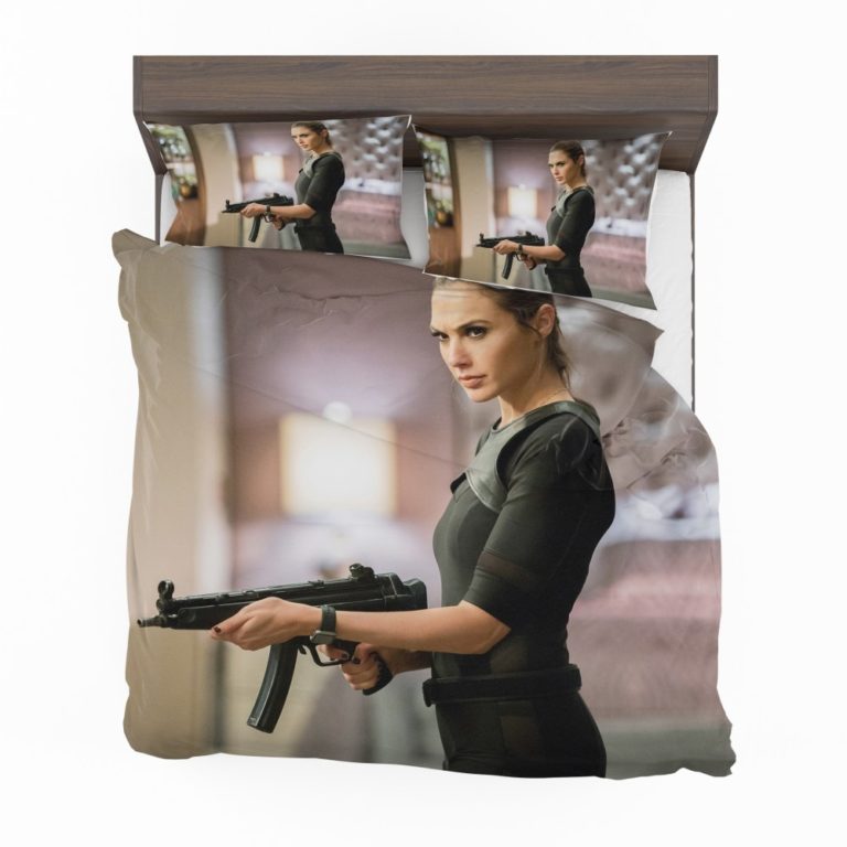 Keeping Up with the Joneses Movie Gal Gadot Bedding Set