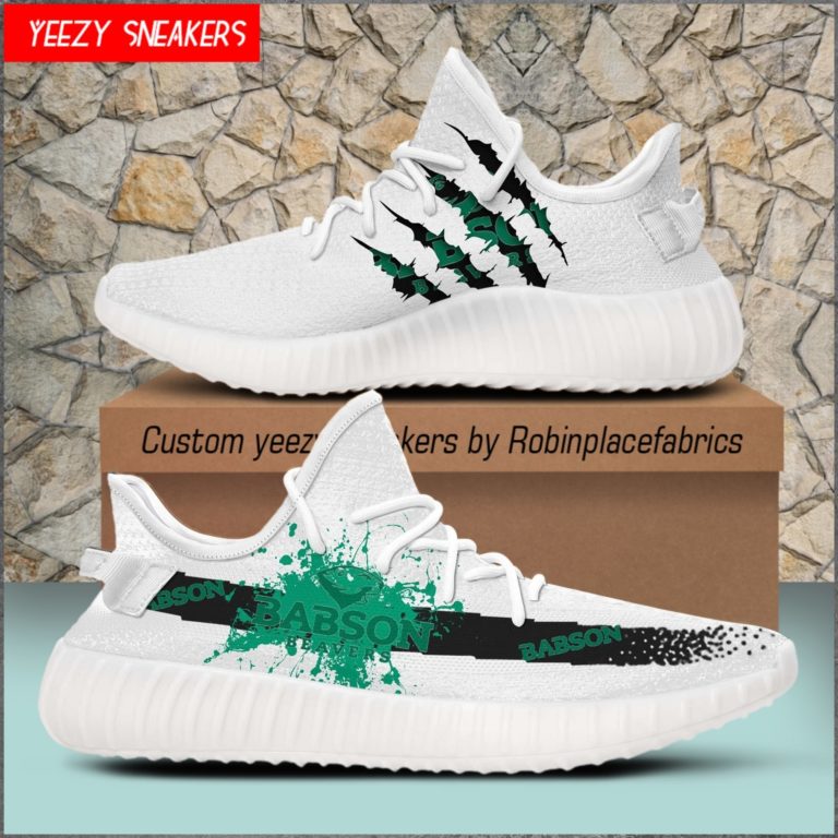 NCAA Babson Beavers Yeezy Boost White Sneakers