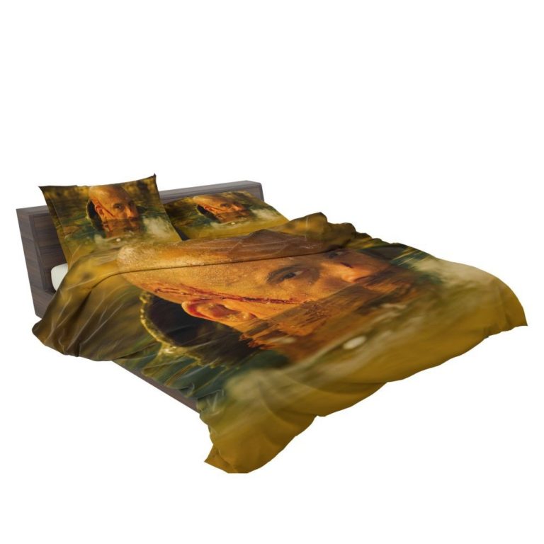 Vin Diesel in Riddick Movie Duvet cover and Pillow Case