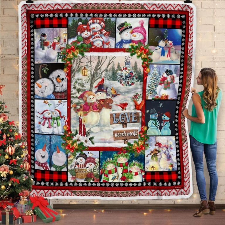 Love Never Melts Snowman Happy Christmas Fleece Blanket