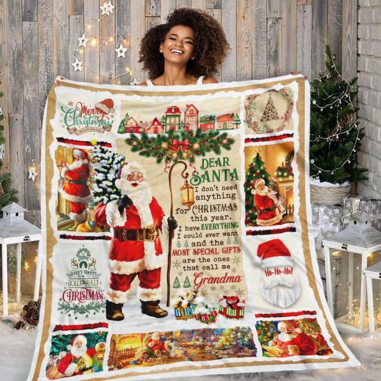 The Most Special Gifts Are The Ones That Call Me Grandma Fleece Blanket