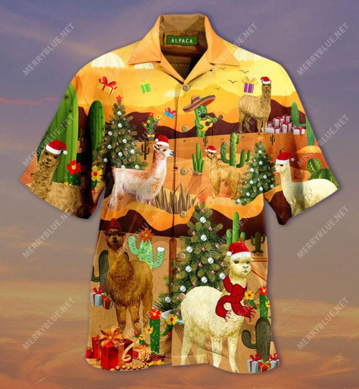 Alpaca Merry Xmas Short Sleeve Button Up