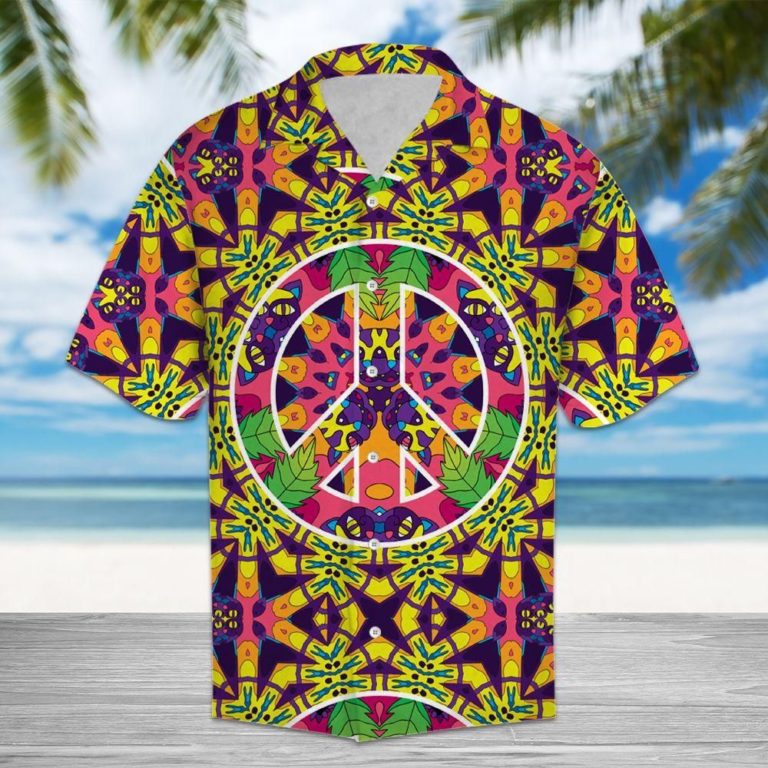 Amazing Hippie Jungle Cats Short Sleeve Button Up
