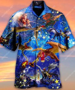 Dragon Sending Jolly Xmas Wishes Short Sleeve Button Up