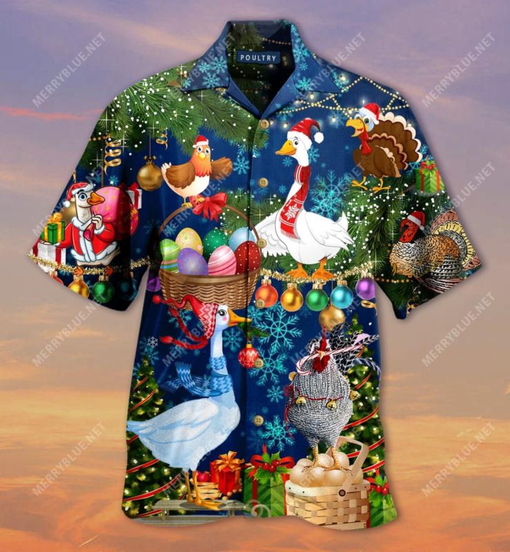 Poultry Merry Christmas Short Sleeve Button Up