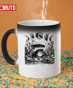 Cute Cottagecore Aesthetic Frog Mushroom Moon Witchy Vintage Mug