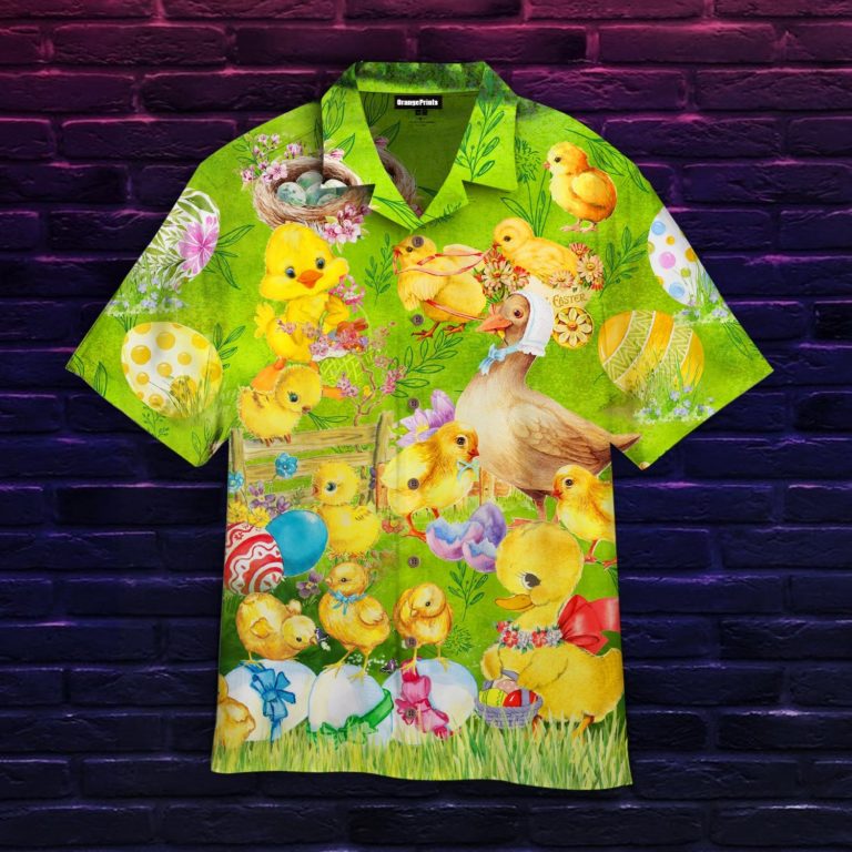 Hey Duck Happy Easter Day Casual Button Down Short Sleeve Shirt