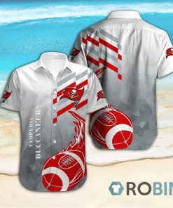 Tampa Bay Buccaneers Short Sleeve Button Down Hawaiian Shirt