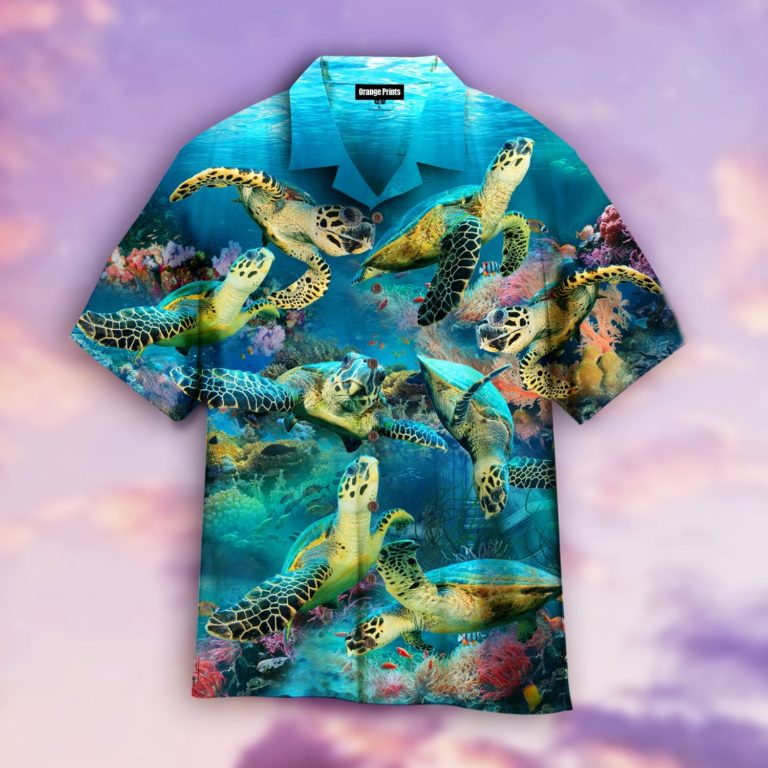 Turtle Under The Sea Casual Button Down Short Sleeve Button Shirt