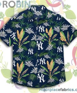 New York Yankees Mlb Victory Vacay Button Up Shirt