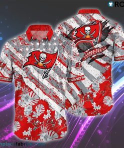 Tampa Bay Buccaneers NFL Hawaiian Floral Print American Flag