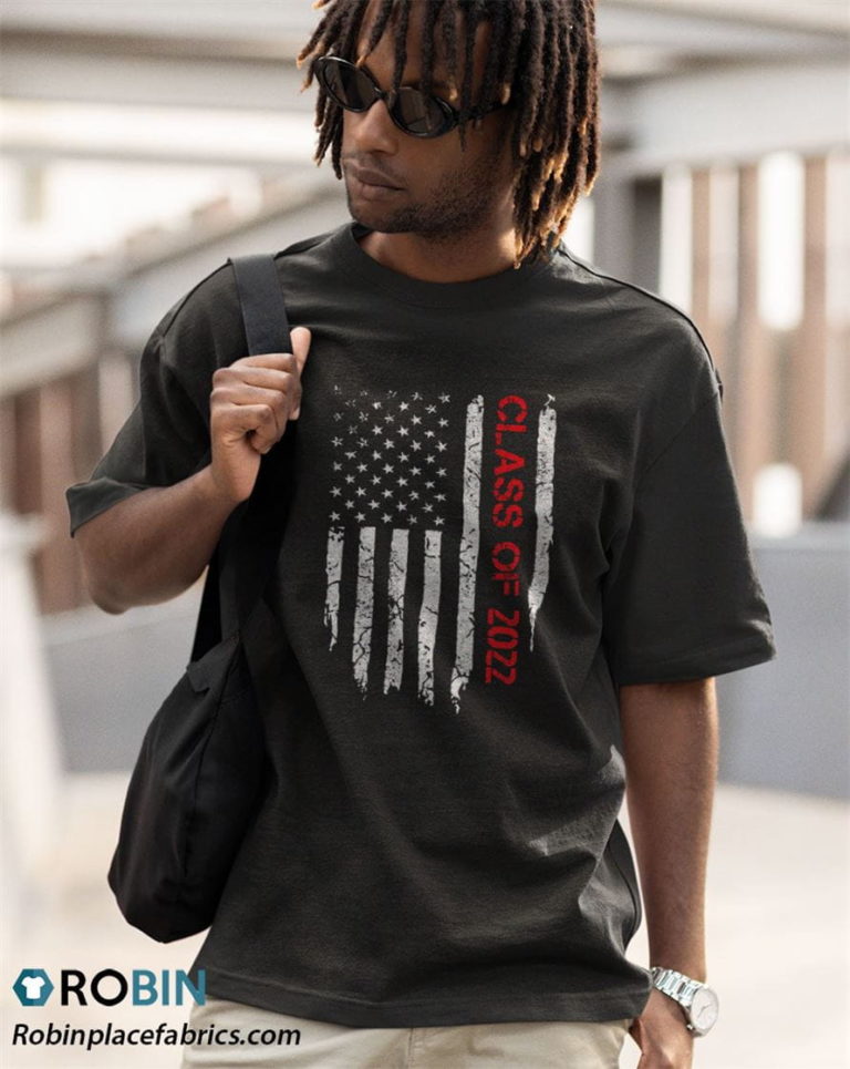 Senior Class Of 2022 Graduation Patriotic American Flag Shirt