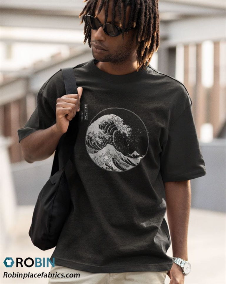 The Great Wave Off Kanagawa Hokusai Japanese Art Shirt