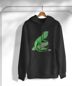 hoodie iguana lizard reptile leguan green pet animal herpetologist OkiRk