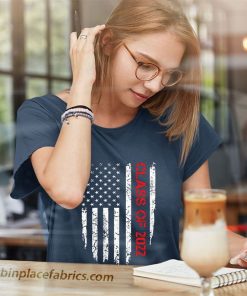 ladies t shirt senior class of 2022 graduation patriotic american flag Nr8PD