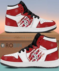 South Dakota Coyotes Air Sneakers 1 – Scrath Style NCAA AJ1 Sneakers South Dakota Coyotes Air Sneakers 1 – Scrath Style NCAA AJ1 Sneakers