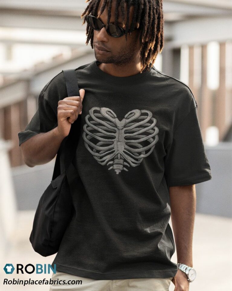 Future Dad Skeleton – Halloween Skull Rib Cage Shirt