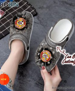 Football Crocs – Kansas City Chiefs Personalized Chain Breaking Wall Clog Shoes Football Crocs – Kansas City Chiefs Personalized Chain Breaking Wall Clog Shoes