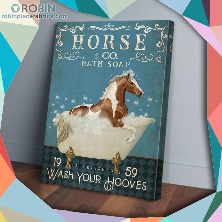 Horse In Bath Wash Your Hooves Matte Wall Art (Canvas And Poster)