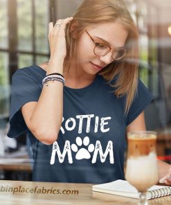 ladies t shirt rottie mom yumpyk