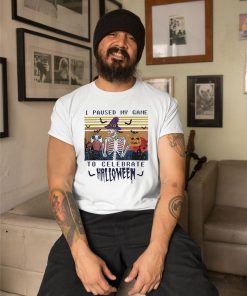 t shirt white i paused my game to celebrate halloween trjyof