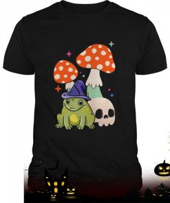 cute witchy frog cottagecore frog wizard frog with mushroom and skull witchcraft halloween shirt 34 qcmXc