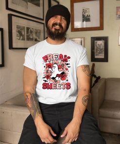 funny spooky freak in the sheets halloween floral spooky ghost shirt 61 rxh9i5