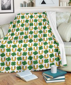 Horseshoes Pattern Print Design 04 Premium Blanket